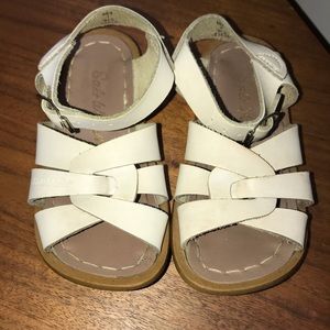 Saltwater sandals